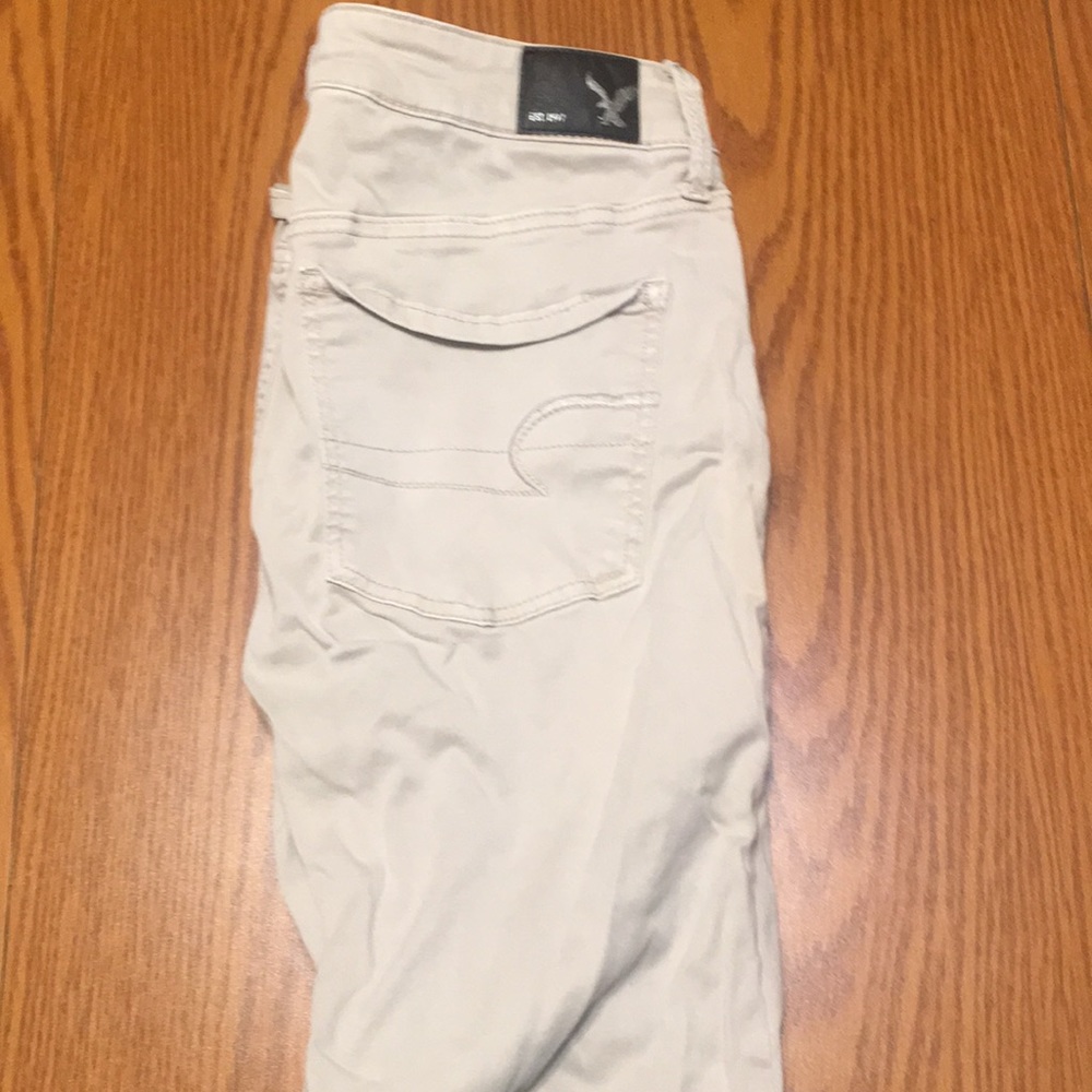 AMERICAN EAGLE KHAKIS